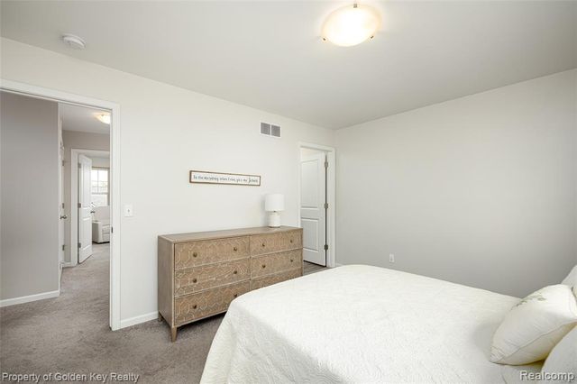 189 Monument Lane, Wixom, MI 48393