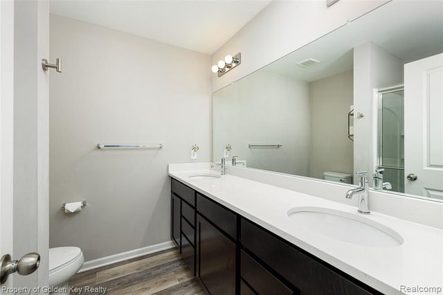 189 Monument Lane, Wixom, MI 48393