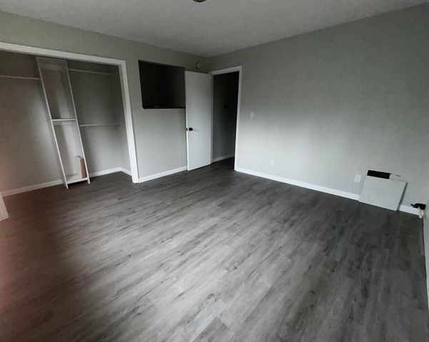 1514 EVERGREEN STREET, Fairbanks, AK 99709