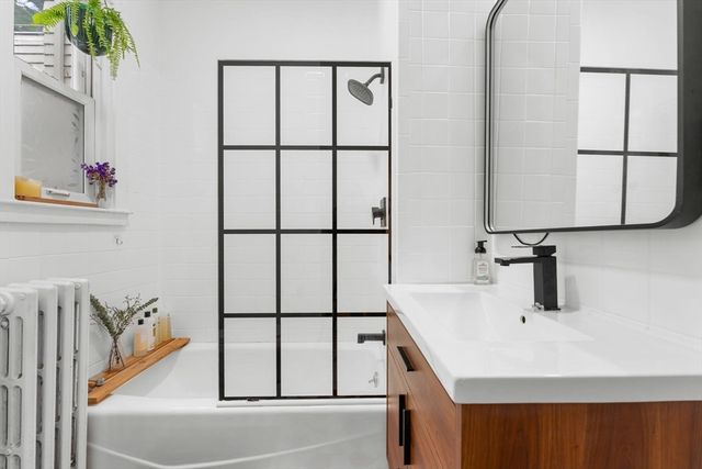 70 Saint Rose 1, Boston, MA 02131