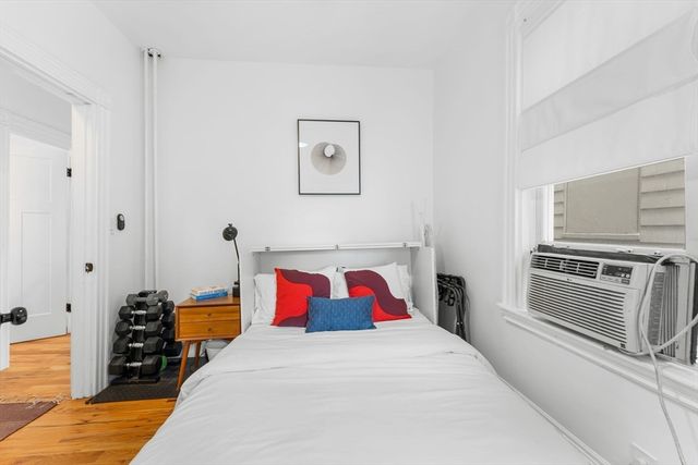 70 Saint Rose 1, Boston, MA 02131