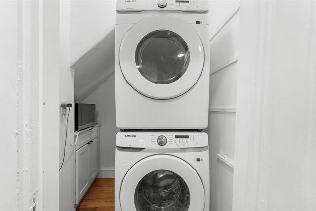 70 Saint Rose 1, Boston, MA 02131