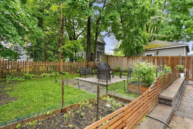 70 Saint Rose 1, Boston, MA 02131