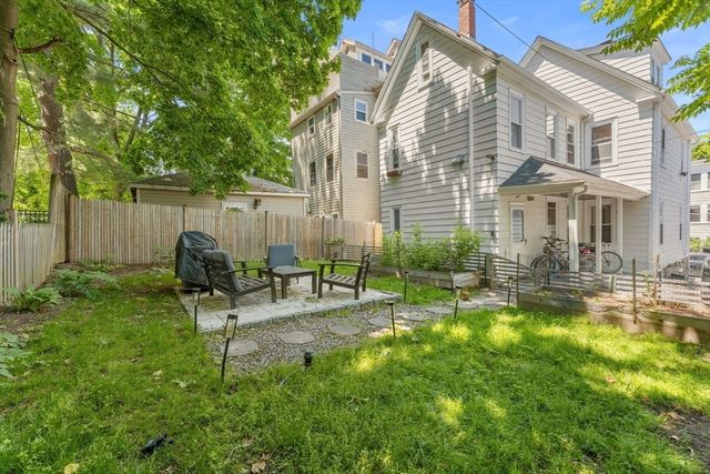 70 Saint Rose 1, Boston, MA 02131