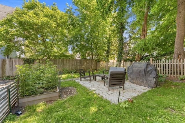 70 Saint Rose 1, Boston, MA 02131