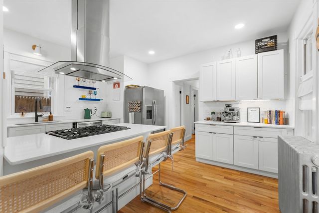 70 Saint Rose 1, Boston, MA 02131