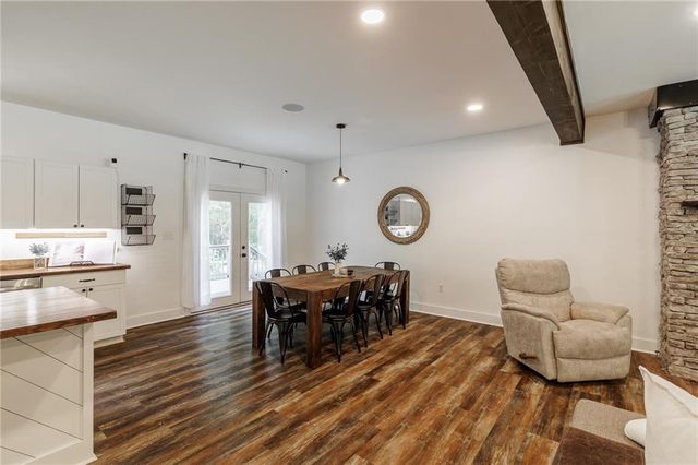 930 James Holcomb Road, Hull, GA 30646