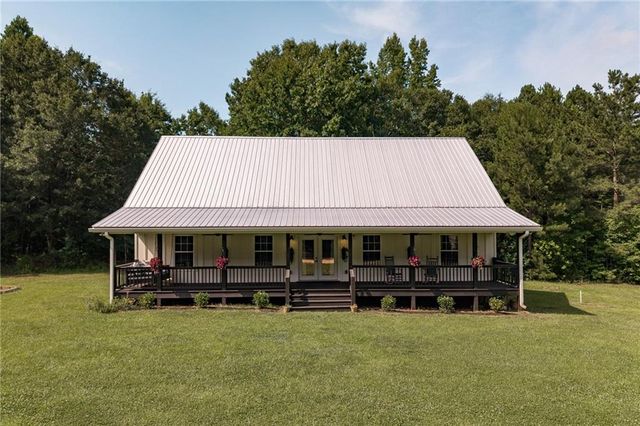 930 James Holcomb Road, Hull, GA 30646