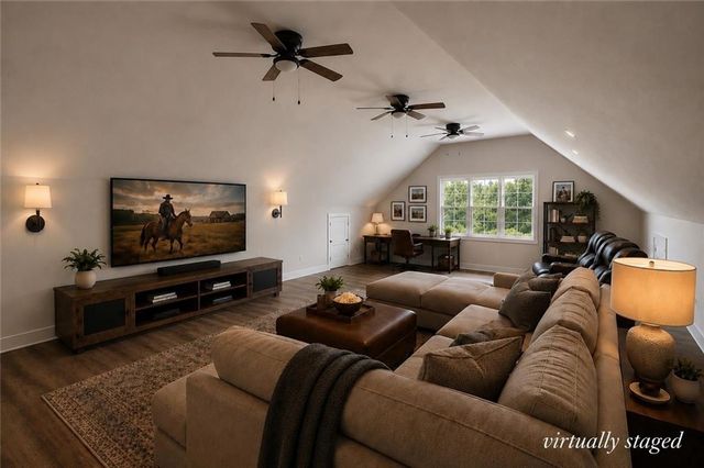 930 James Holcomb Road, Hull, GA 30646
