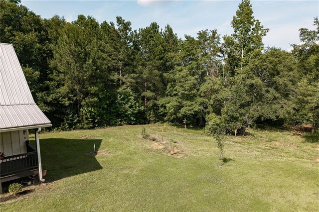 930 James Holcomb Road, Hull, GA 30646