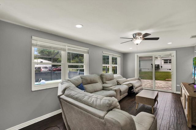 1111 DURANT ROAD, Brandon, FL 33511