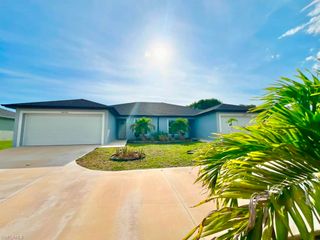 4622 SW 7th PL, Cape Coral, FL 33914