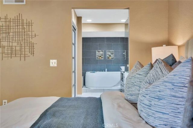 907 Pineridge Street, Upland, CA 91784