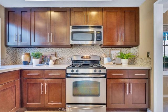 907 Pineridge Street, Upland, CA 91784