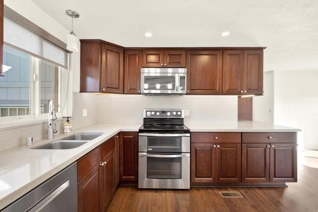 9255 N Magnolia Ave Spc 158, Santee, CA 92071