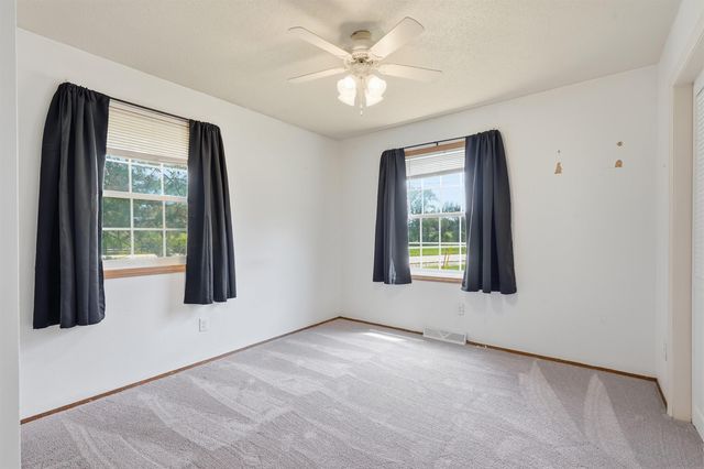 433 Miner Drive, Evansdale, IA 50707
