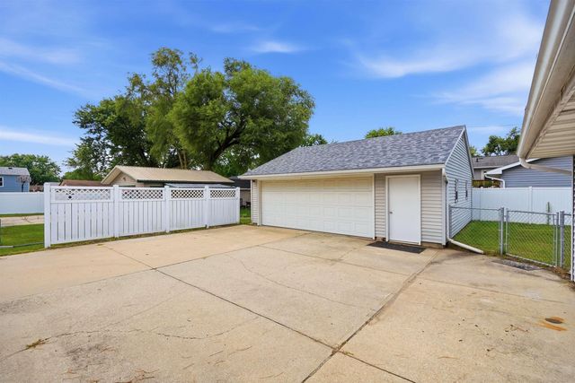 433 Miner Drive, Evansdale, IA 50707