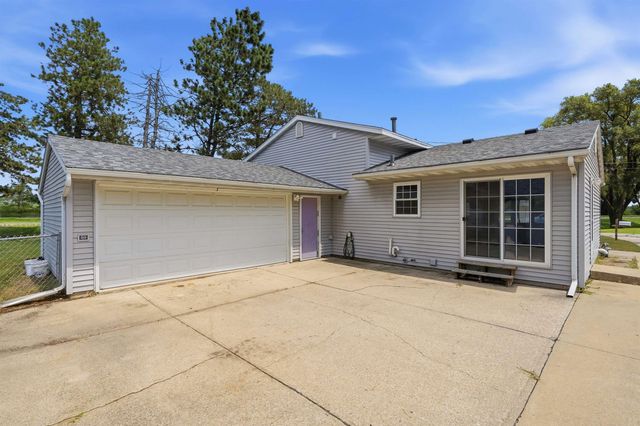 433 Miner Drive, Evansdale, IA 50707