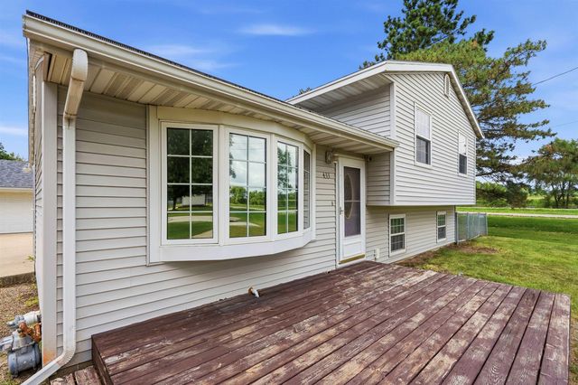 433 Miner Drive, Evansdale, IA 50707