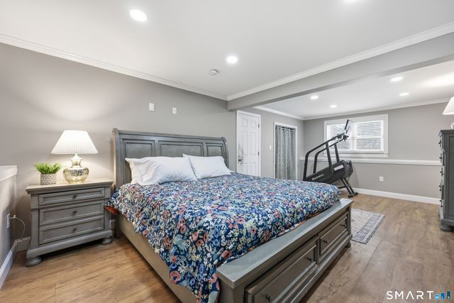 8 Old Field Road, Farmington, CT 06085