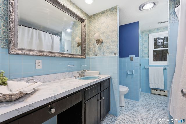 8 Old Field Road, Farmington, CT 06085