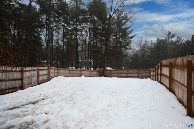 8 Old Field Road, Farmington, CT 06085