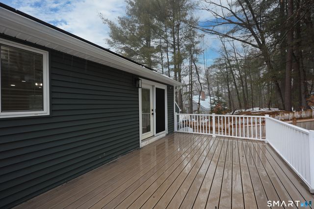 8 Old Field Road, Farmington, CT 06085