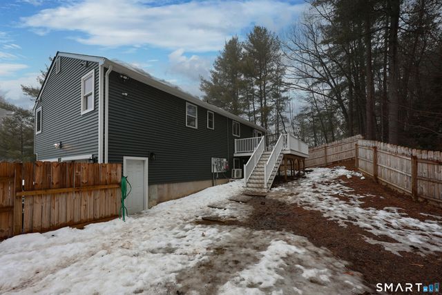 8 Old Field Road, Farmington, CT 06085