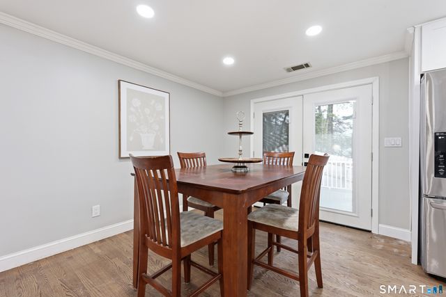 8 Old Field Road, Farmington, CT 06085