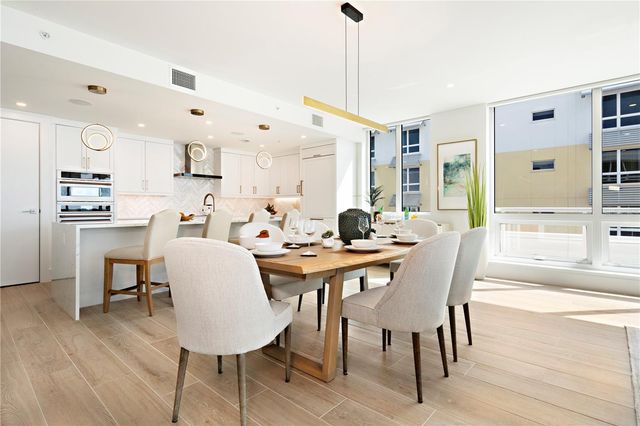 1035 SEASIDE DRIVE 501, Sarasota, FL 34242