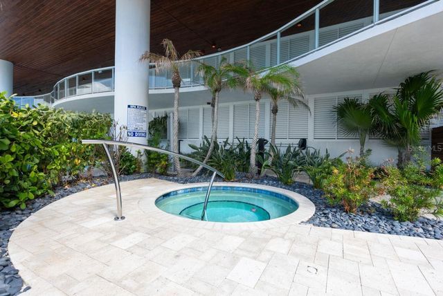 1035 SEASIDE DRIVE 501, Sarasota, FL 34242