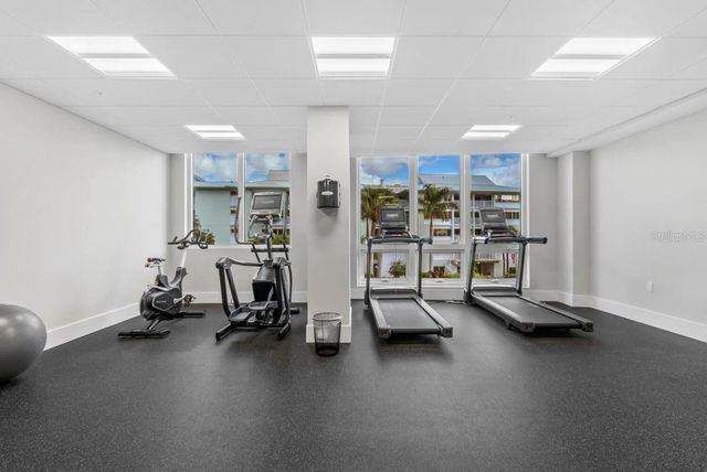 1035 SEASIDE DRIVE 501, Sarasota, FL 34242