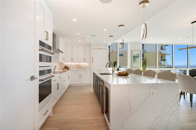 1035 SEASIDE DRIVE 501, Sarasota, FL 34242