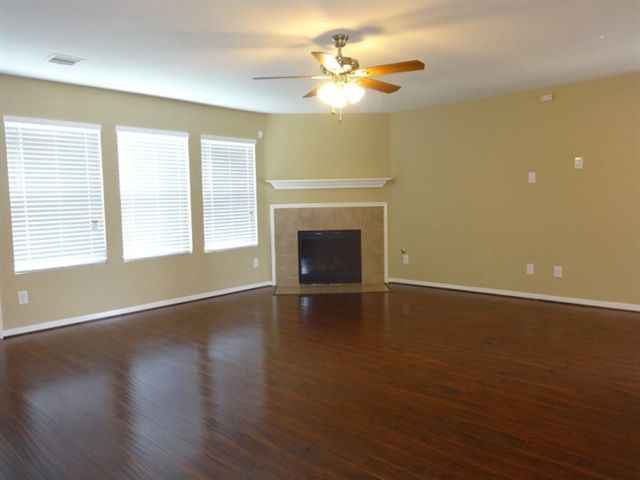 16727 Foursquare Drive, Conroe, TX 77385