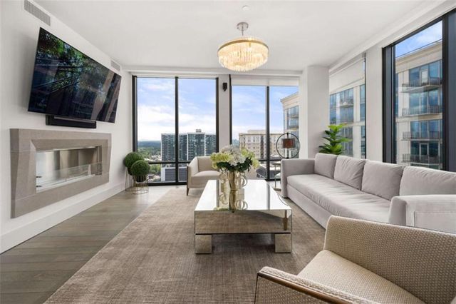 3107 Peachtree Road NE 1804, Atlanta, GA 30305