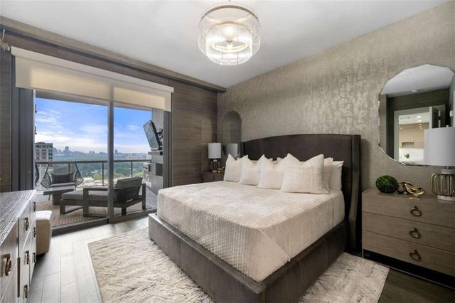 3107 Peachtree Road NE 1804, Atlanta, GA 30305