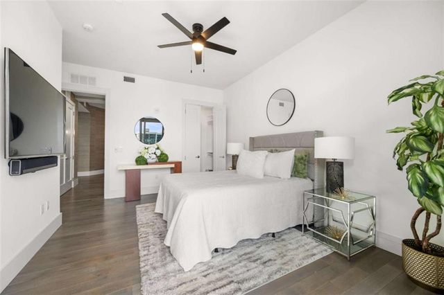 3107 Peachtree Road NE 1804, Atlanta, GA 30305
