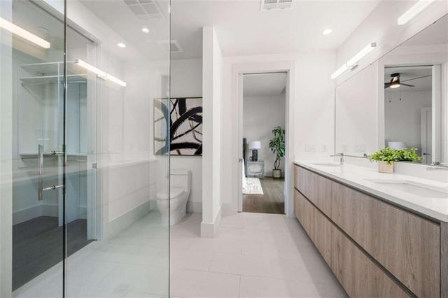 3107 Peachtree Road NE 1804, Atlanta, GA 30305