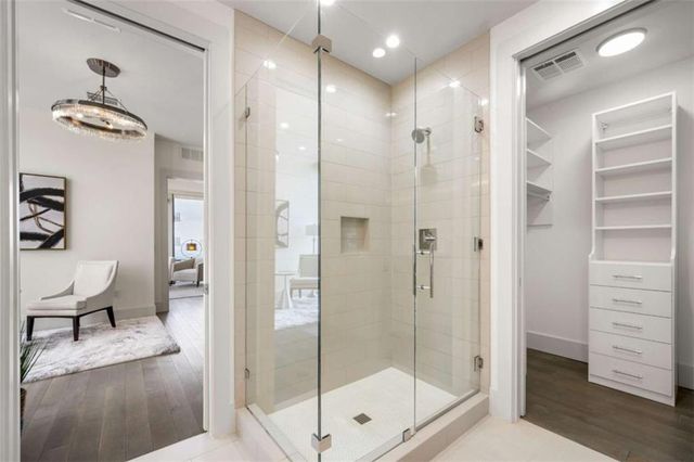 3107 Peachtree Road NE 1804, Atlanta, GA 30305