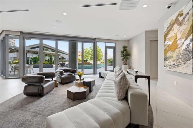 3107 Peachtree Road NE 1804, Atlanta, GA 30305
