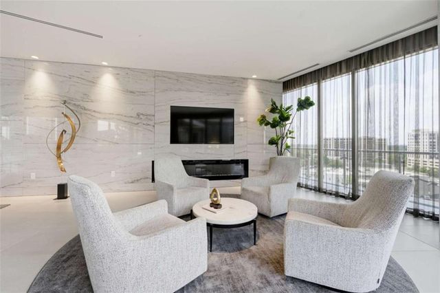 3107 Peachtree Road NE 1804, Atlanta, GA 30305