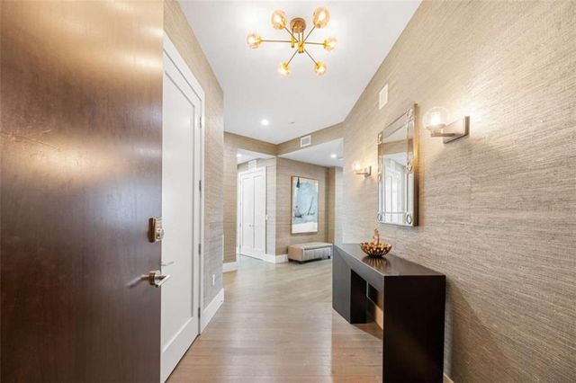 3107 Peachtree Road NE 1804, Atlanta, GA 30305