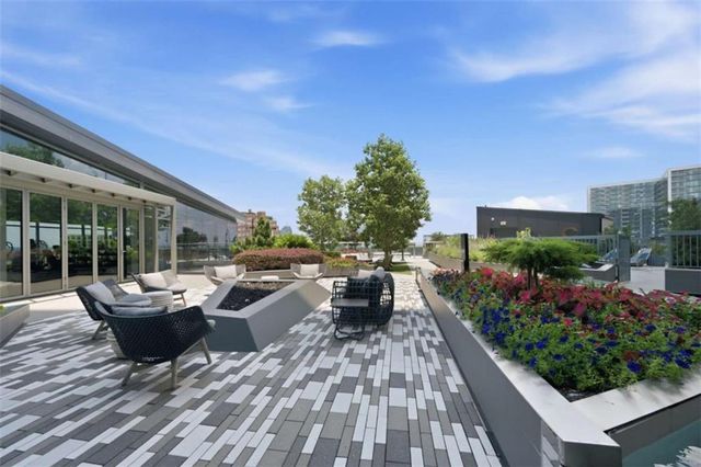 3107 Peachtree Road NE 1804, Atlanta, GA 30305