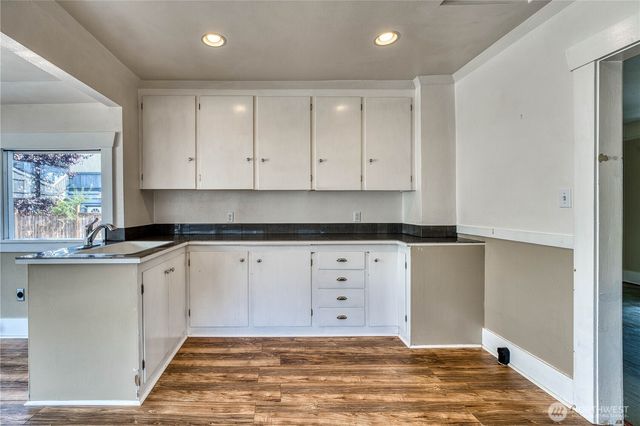5705 N 47th Street, Tacoma, WA 98407