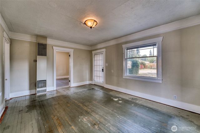 5705 N 47th Street, Tacoma, WA 98407