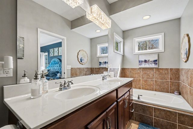 18488 Summer Wind Lane, South Bend, IN 46637