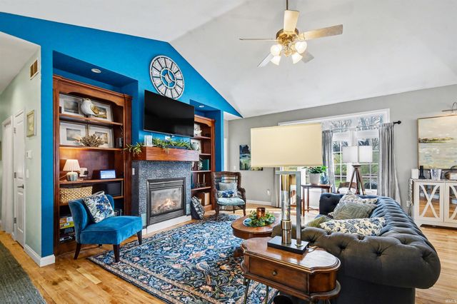 18488 Summer Wind Lane, South Bend, IN 46637