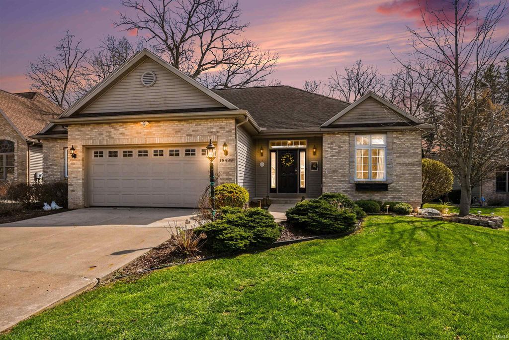18488 Summer Wind Lane, South Bend, IN 46637
