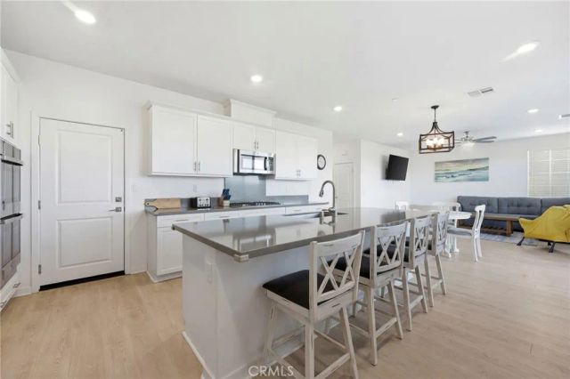 30218 Arroyo Springs, Murrieta, CA 92563