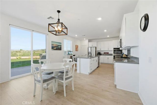 30218 Arroyo Springs, Murrieta, CA 92563
